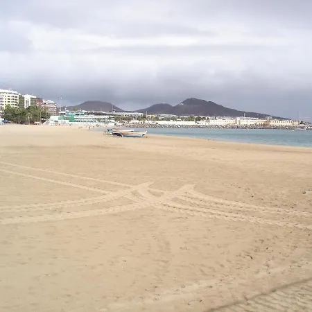 Apartment Deluxe Twin/bb, Wifi, A La 500m De Playa Las Canteras